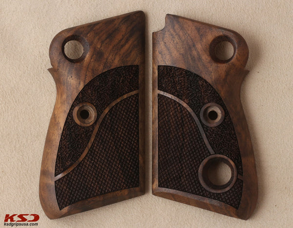 Beretta 71 72 75 Jaguar Grip (Crossbolt safety) Model Compatible Walnut Grip for Replacement, with Half Pattern