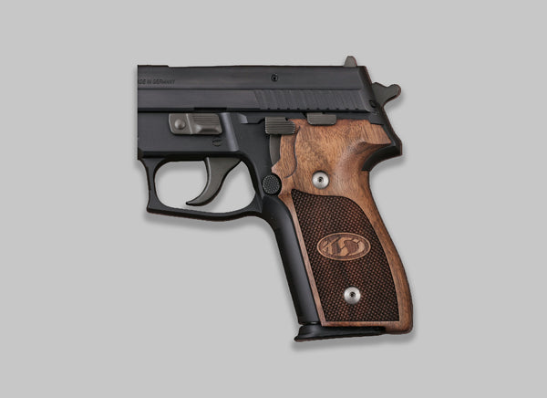 Sig Sauer P228 / P229 Walnut