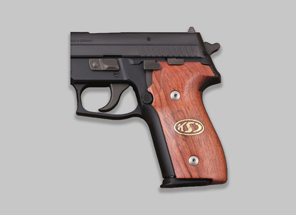 Sig Sauer P228 / P229 Walnut, Brass